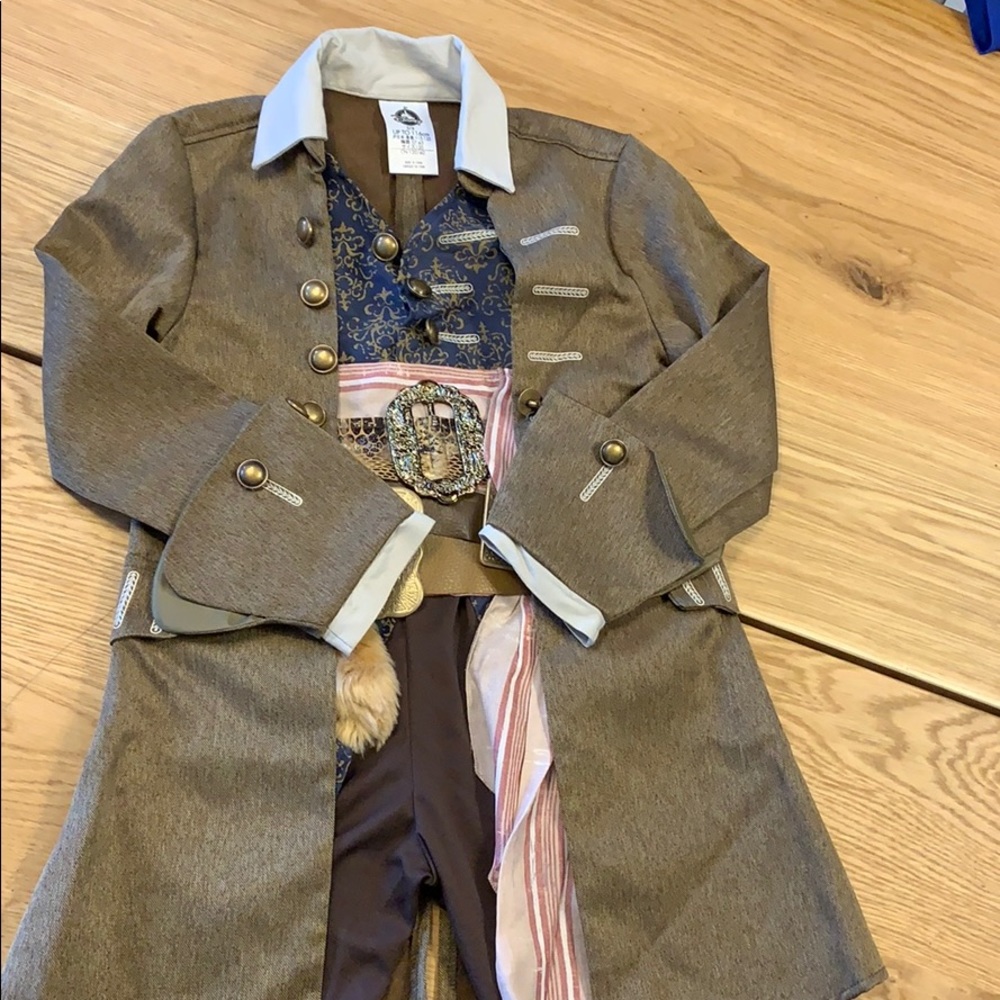EUC Captain Jack Sparrow Costume - Disney Store